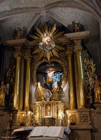 ołtarz główny, Kościół Św. Marii Magdaleny w Miechocinie